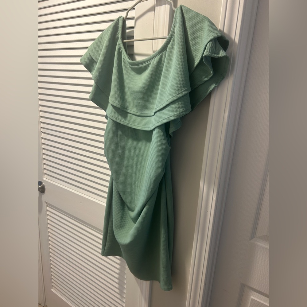 Sage Off the Shoulder Maternity Dress | Size Large | maternity